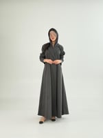 عباية يسرى بقماش جوخ شتوي رمادي غامق