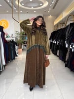 عباية حوريه بقماش مخمل مكسر مع مخمل تركي زيتي
