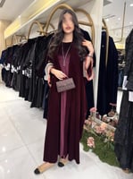 عباية زوينه بقماش مخمل كوري بكم مطرز حياكه يدويه ع...