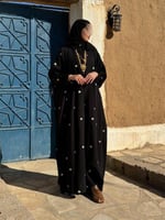 عباية شروره حرير مغسول مطرز - اسود