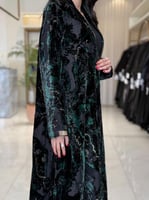 عباية الفاتنه بقماش شيفون مخمل ياباني اخضر