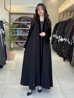 عباية ناري بقماش كريب الاناقة تدخيلات مخمل بتطريز...