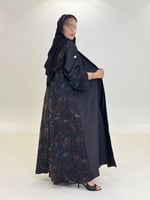 عباية ساما بقماش حرير كوبروا