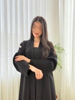 عباية ملاك بقماش كريب الاناقه بتطريز زخرفي دبل كلو...