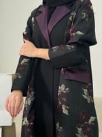 عباية أزهار ا بقماش كريب الاناقه عنابي