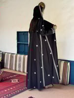 عباية الرين بقماش دانسون مطرز فضي