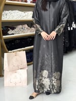 عباية ايلول بقماش جاكار بيج