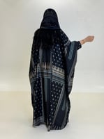 عباية لفته بقماش حرير بقصه بشت 1