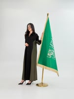 عباية عزم بقماش كريب الاناقة تدخيلات كريب زيتي