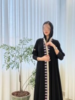 عباية فرحه بقماش ملكي بتطريز كرز دبل كلوش بيج مع و...