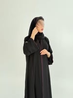 عباية سلوى بقماش كريب ملكي مزين بقيطان موف