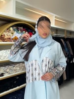 عباية ميلا بقماش لنن مطرز سماوي