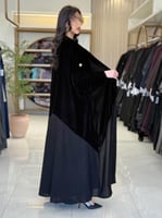 عباية ريتان كريب الابداع ومخمل اسود