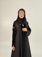 عباية فخر بقماش جاكار تدخيلات مخمل اسود دبل كلوش