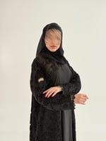 عباية جواهر بقماش كريب باربي تدخيلات دانتل