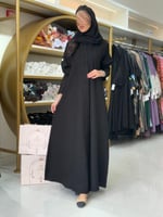 عباية جايلا بقماش كريب الاناقة تدخيلات شاكيرا