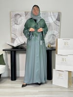 عباية هيفاء اخضر