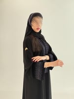 عباية ساميه بقماش كريب ملكي مع مخمل مطرز كحلي