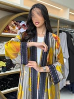 عباية اصايل بقماش حرير مرسوم ذهبي