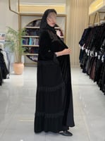 عباية رتون بقماش مخمل كوري بكسرات جوانب ودانتل