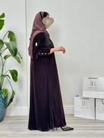 Winter collection ا عباية وعد بقماش مخمل بني