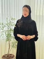 عباية رهف بقماش مخمل كوري طباعه ورد زيتي