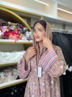 عباية جود بقماش روكاما مطرز وردي