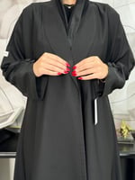 عباية حوريه ا اسود رسم رمادي