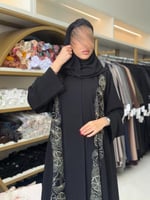 عباية غاده بقماش كريب كوبرا تطريز ذهبي