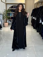 عباية جميله بقماش كريب الابداع مع شيفون مخمل كحلي