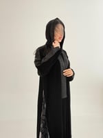 تشكيلة شتاء 2026 - عباية عذار بقماش مخمل كوري مع ت...