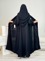 عباية ميهاف ا بقماش كريب الاناقة - اسود
