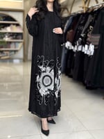 عباية فريده بقماش دانتل بشك سكري مع اسود