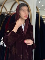 عباية هوازن بقماش مخمل كوري برغندي طباعه ذهبي ( ال...