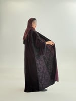 عباية هدى بقماش مخمل كوري تدخيلات شيفون بنفسجي