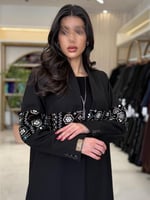 بليزر | عباية ساندي بقماش كريب الاناقة تدخيلات تطر...