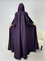 تشكيلة شتاء 2024 - عباية ميلينا بقماش شامواه مطرز...