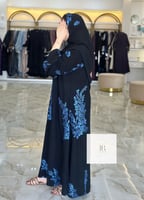 عباية كريب المملكة بتطريز سماوي