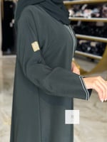 عباية جواهر كلوش بخيط ابيض - زيتي