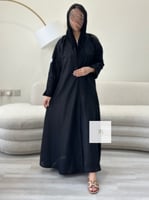 جديد الصيف | عباية بقماش لنن مطرز - اسود