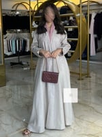 جديد الصيف | عباية بقماش لنن مطرز وردي - بيج