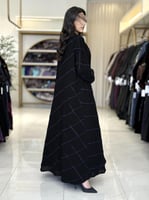 عباية ميسان بقماش كريب الابداع بتطريز كحلي