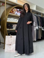 عباية جوانا بقماش كريب اوكراني مطرز اسود