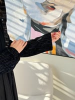 تشكيلة شتاء 2024 - عباية انسجام بقماش شامواه مع تط...