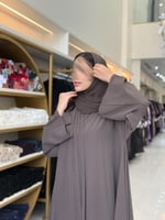 عباية جيلا بقماش كريب ارماني زيتي