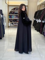 عباية غدق بقماش كريب الاناقة تدخيلات مخمل بتطريز م...