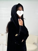 تشكيلة شتاء 2024 - عباية اعتدال مخمل كسرات بالكم م...