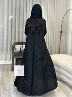 عباية ميني مات بتطريز حديث - اسود