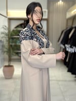 عباية إيليف بقماش كربب باربي تركي بيج ( طقم ثلاث ق...