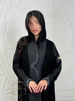 عباية لارين قماش ملكي مع تفته وشك